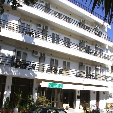 Hotel Veroniki 2*