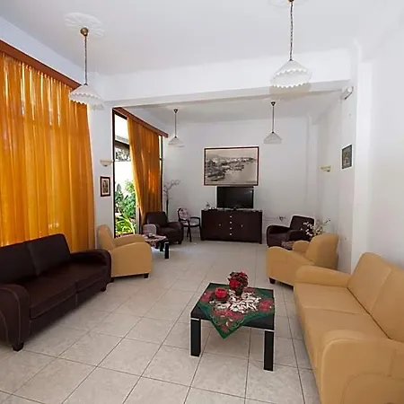 Hotel Veroniki