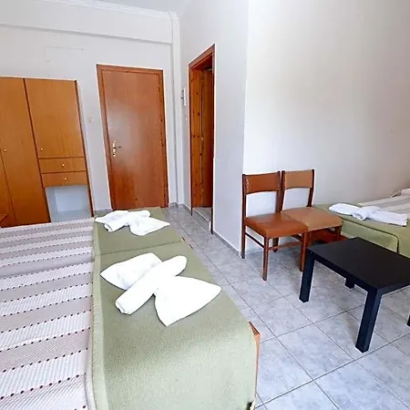 Hotel Veroniki 2*